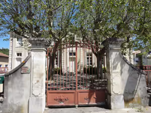 ecole_communale.jpg